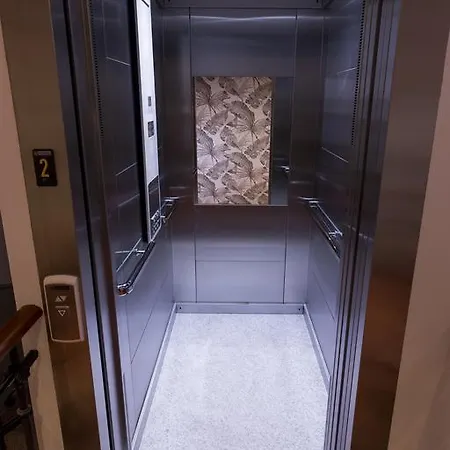 Besalamanca Apartment